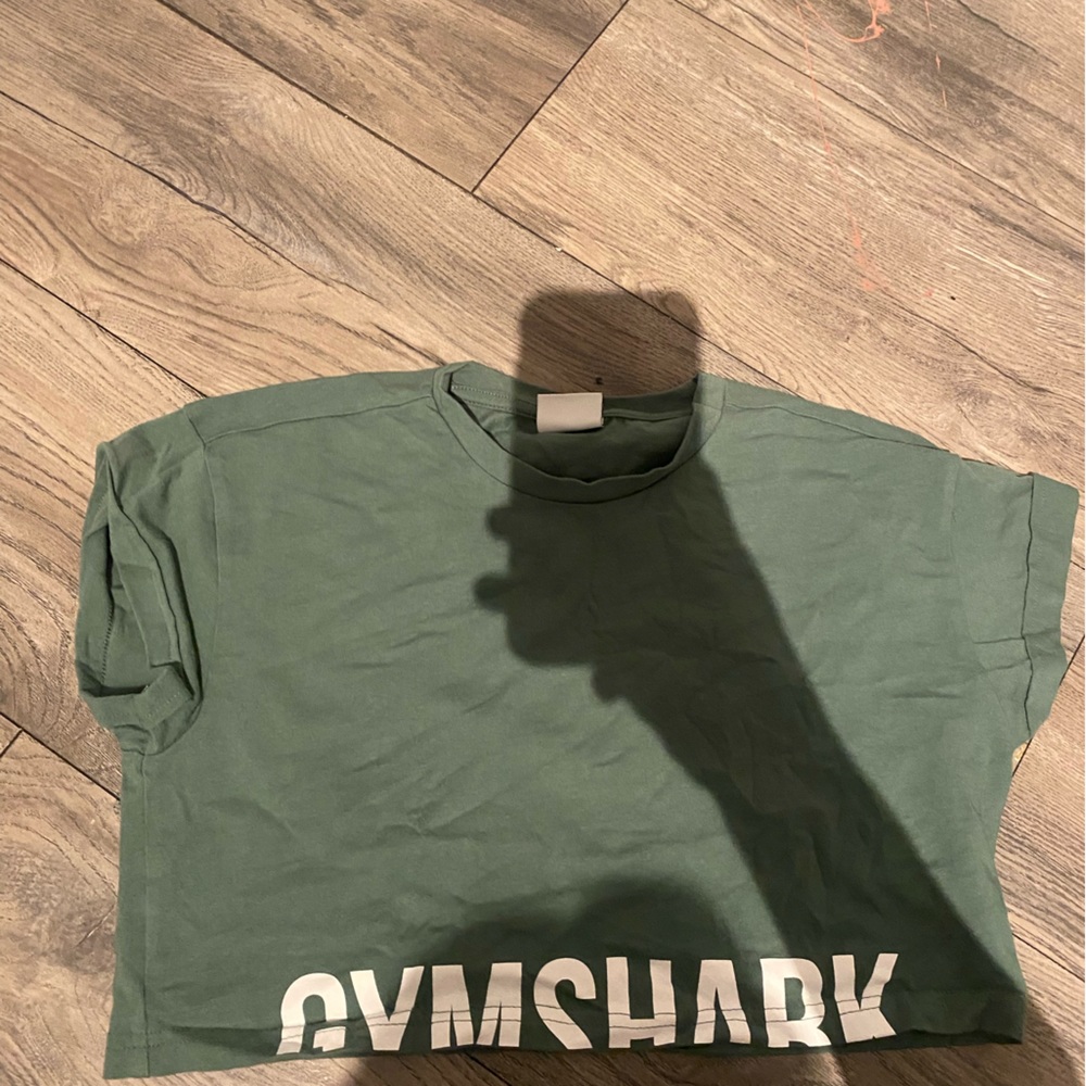 Gymshark green crop top